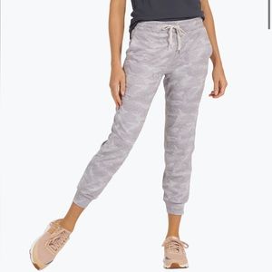 Vuori Performance Joggers